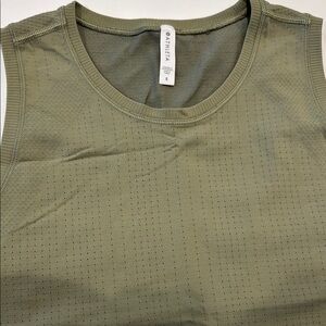 Athleta Women's Sage Green Tank Top